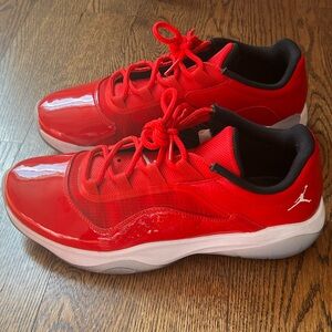 Air Jordan CMFT Low Athletic Shoes, Men’s Size 10.5